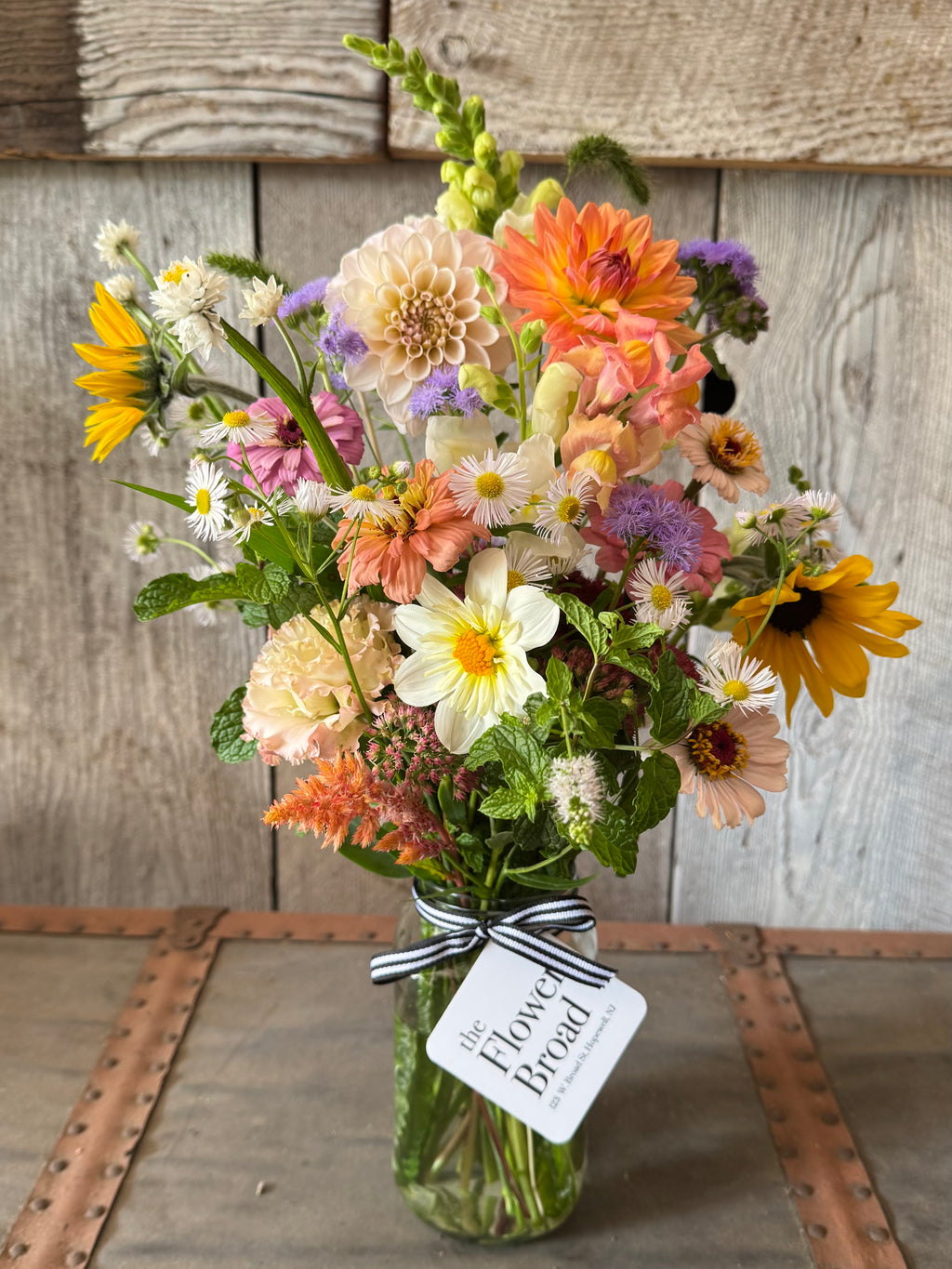 Premium Flower Jar