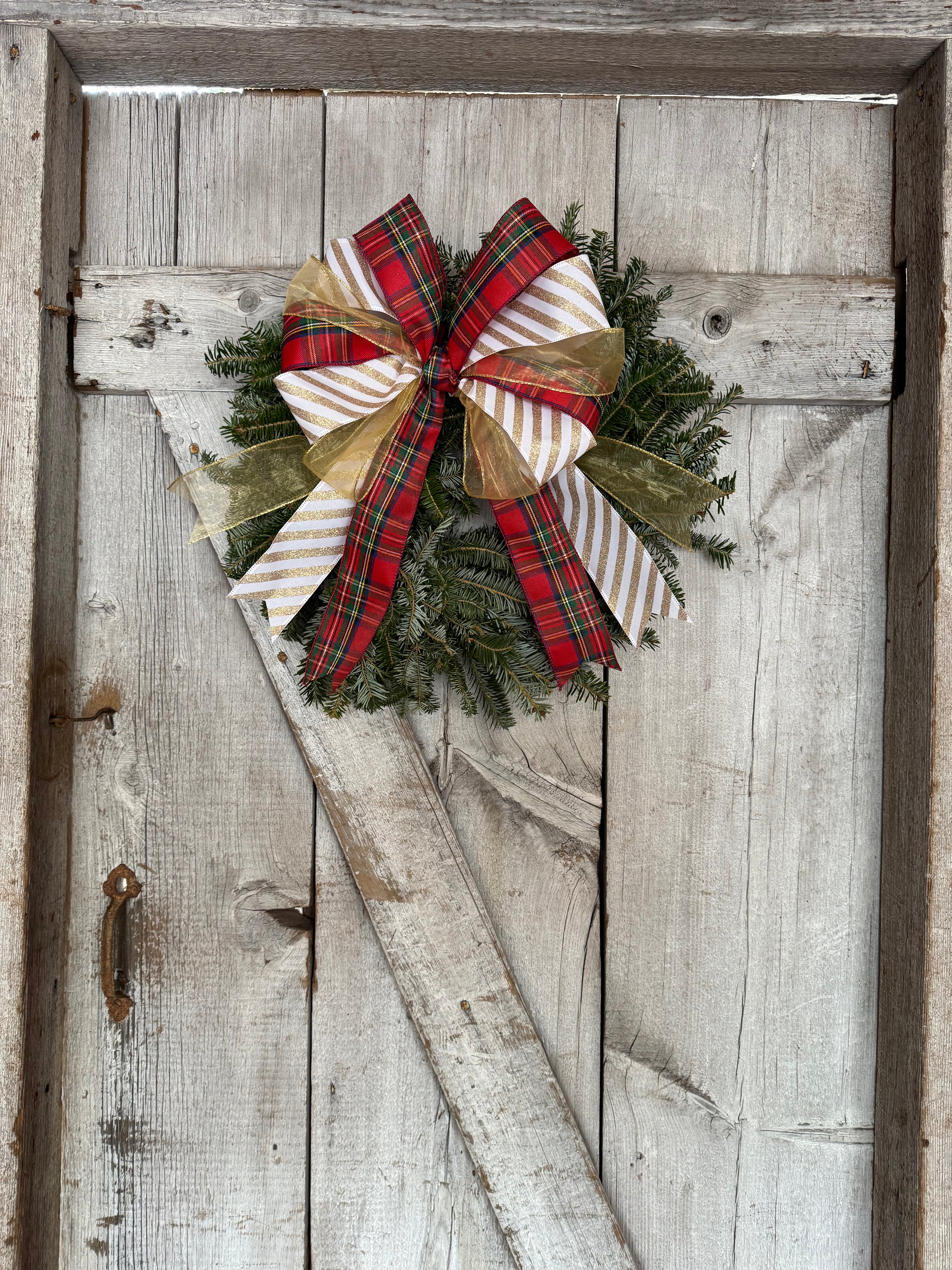 Stripe Plaid Gold Wreath